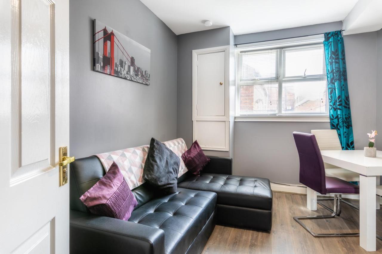 Sunderland City Centre Apartments Free Parking And Wi-Fi Eksteriør bilde